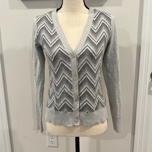 Banana Republic Sweaters - Banana Republic V-neck Cardigan